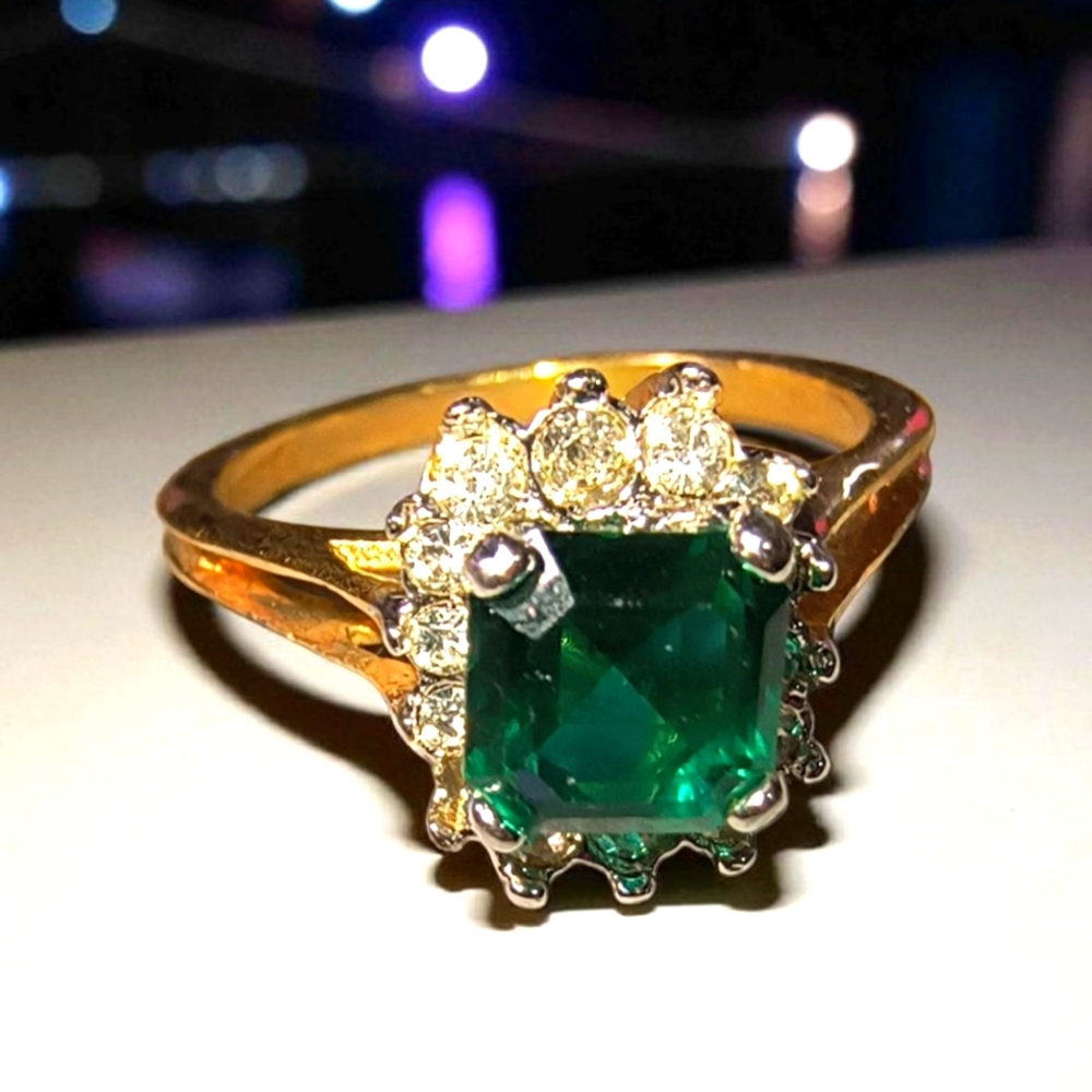 18K Heavy Gold Electroplated Green & Clear Stone Sparkle Ring
